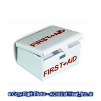 (&sect;) Sale .30&cent; Off - Dollhouse Metal First Aid Kit