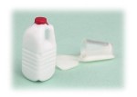 (*) Dollhouse Spilled Milk Glass Set