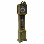 Dollhouse Curio Clock (Kit)