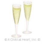 (*) Champagne in Fluted Glasses