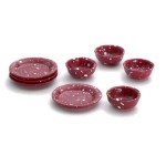 (*) 8 pc Red Enamelware Dishes