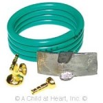 (*) Water Hose &amp; Wall Bracket