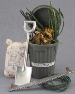 (*) Filled Dollhouse Trash Can
