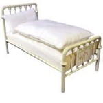 (*) Dollhouse White Hospital Bed