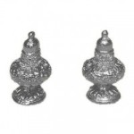 (*) Dollhouse Ornate Salt &amp; Pepper Shaker