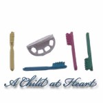 &amp;sect; Sale $1 Off - Tooth Brush Holder w/Brushes