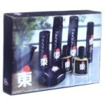 (*) Dollhouse Hai Karate Gift Box