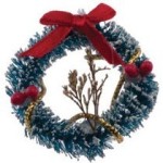 Dollhouse Snow Wreath &amp; Dried Flowers