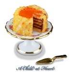 (*) Dollhouse Walnut Cream Cake Set
