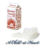 (*) Dollhouse Spilled Milk Glass Set