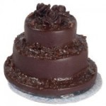 (*) Dollhouse Rose Topped Chocolate Wedding Cake