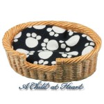 (*) Dollhouse Oval Pet Basket - Large
