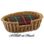 (*) Dollhouse Oval Pet Basket - Large