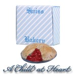 Filled Pie Bakery Box with Pie 