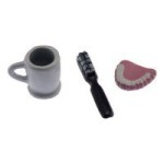 (*) Dollhouse Denture Set