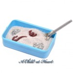 (*) Dollhouse Litter Box and Scoop
