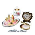 (*) Dollhouse Make Up and Compact Set