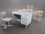 (*) Dollhouse Mechanic / Teacher Desk