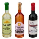 (*) Dollhouse Wine Set #4