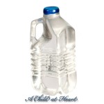 (*) Dollhouse Bottle Water - 1/2 Gallon