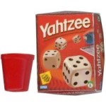 (*) Dollhouse Yahtzee Game Box with Cup