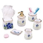 (*) Dollhouse Forget-me-not Bath Accessories