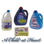 (*) Dollhouse 4 piece Laundry Set