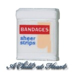 (*) Dollhouse Bandage - Metal Box