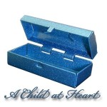 (*) Dollhouse Metal Toolbox