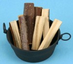 Black Dollhouse Tub with Wood
