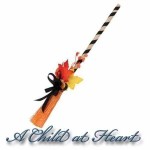 (*) Dollhouse Fall Decorated Broom