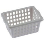 (*) Dollhouse White Laundry Basket