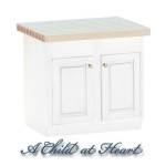 Dollhouse Shaker Center Islandwith Butcher Block Top