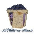 (*) Dollhouse Filled Berry Basket