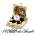 (*) Dollhouse Miniature Ring Box