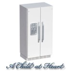 (*) Dollhouse White Refrigerator with Dispenser