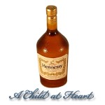 (*) Dollhouse Hennessy Cognac Bottle