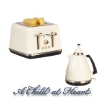 (*) Dollhouse Toaster &amp; Coffee Pot Set