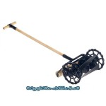 (*) Dollhouse Old Fashion Iron Lawn Mower