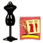 (*) Dollhouse Miniature Dressmaker Set
