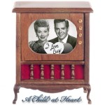 (&amp;sect;) Disc. $4 Off - Dollhouse Queen Anne Console Television