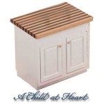 (*) Center Island with Butcher Block Top