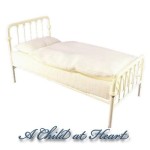 (*) Dollhouse White Hospital Bed