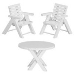 Dollhouse Patio Table &amp; Chair Set