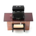 (*) Dollhouse Backyard Barbecue By Reutter