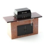 (*) Dollhouse Backyard Barbecue By Reutter